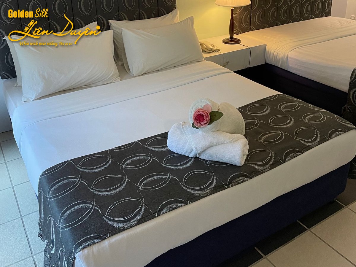 Bộ Chăn Ga Gối Khách Sạn 2 Sao – Vải CVC - GoldenSilk - ảnh 3