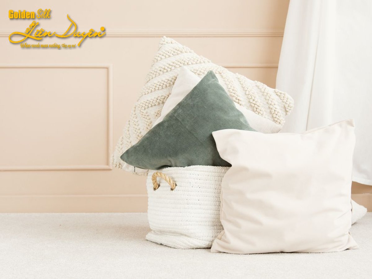 Báo giá gối khách sạn - Bộ sưu tập gối trang trí GoldenSilk