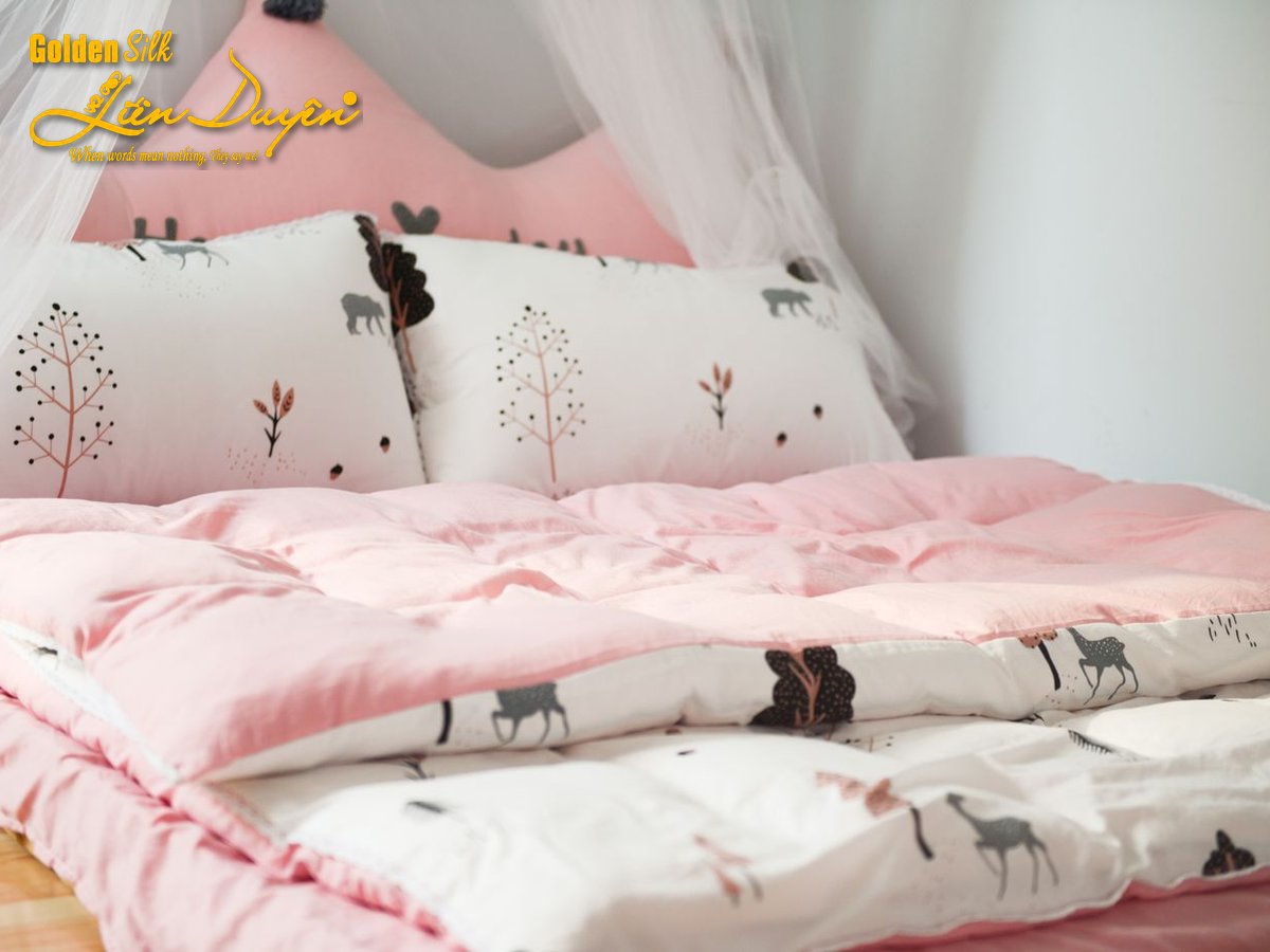 Ruột chăn khách sạn cao cấp GoldenSilk