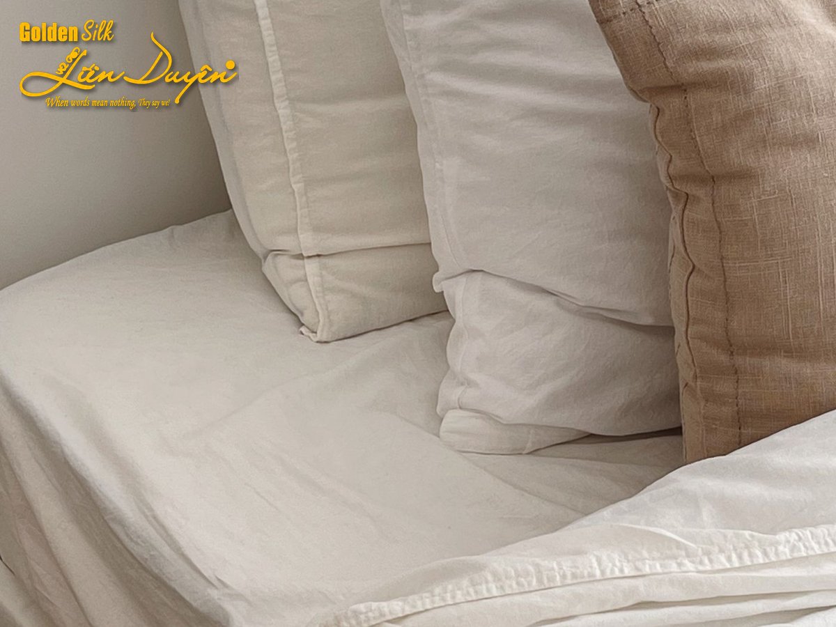 Định mức linen khách sạn - ruột gối GoldenSilk chất lượng cao